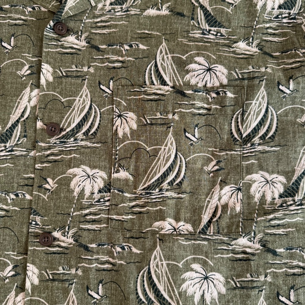 Reyn Spooner x UNIQLO XL‎ Green Sailboat Palm Tree Men's Camp Shirt 444646 - Picture 7 of 10